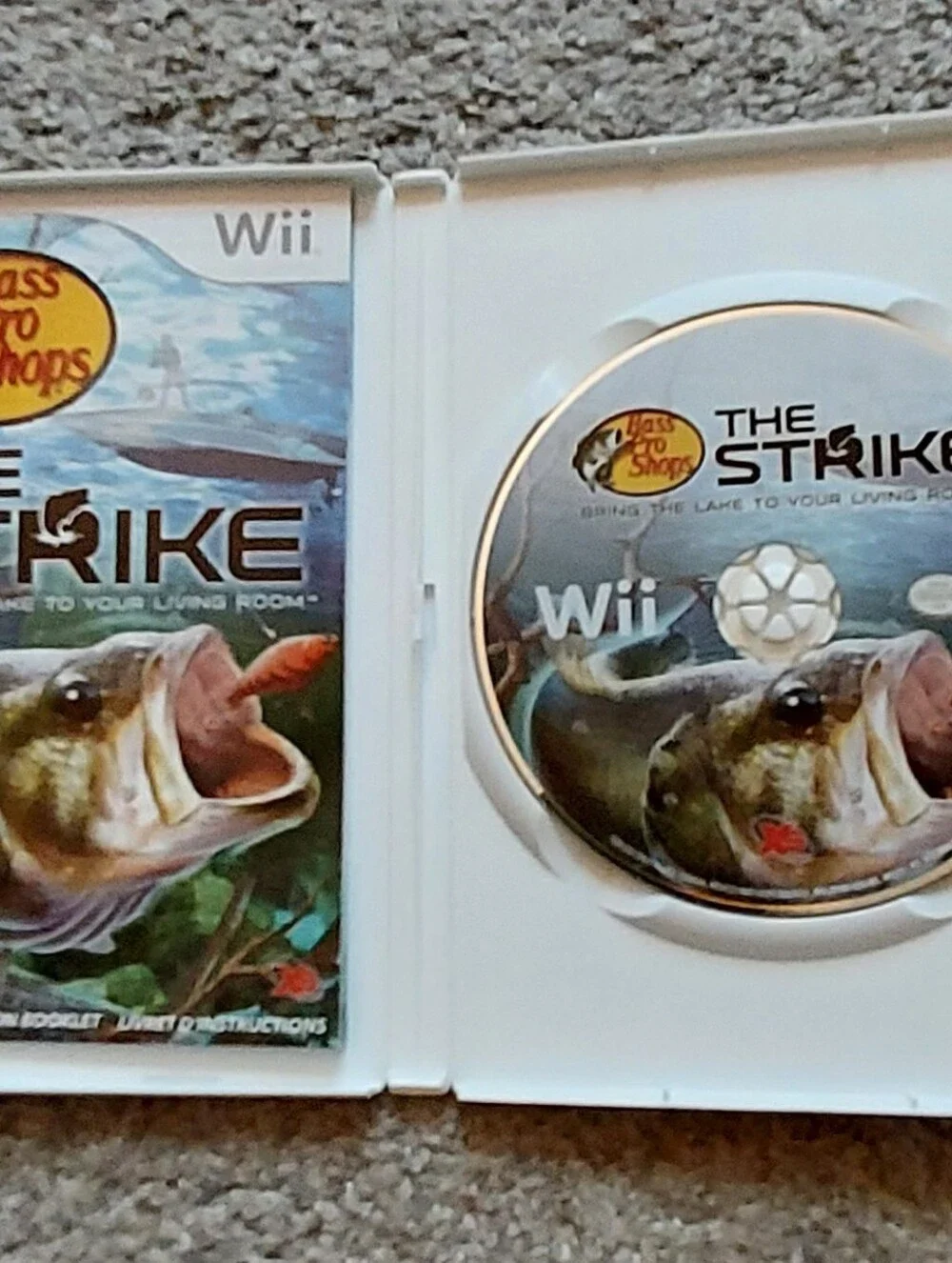 Bass Pro Shops The Strike Nintendo Wii  Complete Manual Tested Fishing Game